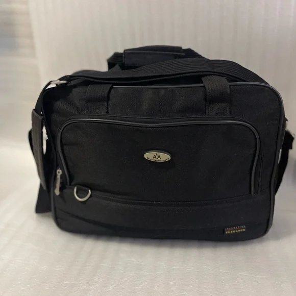 Black American Airlines Elegance Collection Travel Tote Bag - Picture 3 of 16